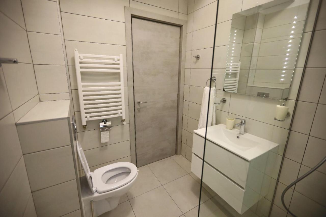 Apartament Olga Navodari Exterior photo
